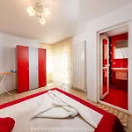 вълчеви Vendégház 4*